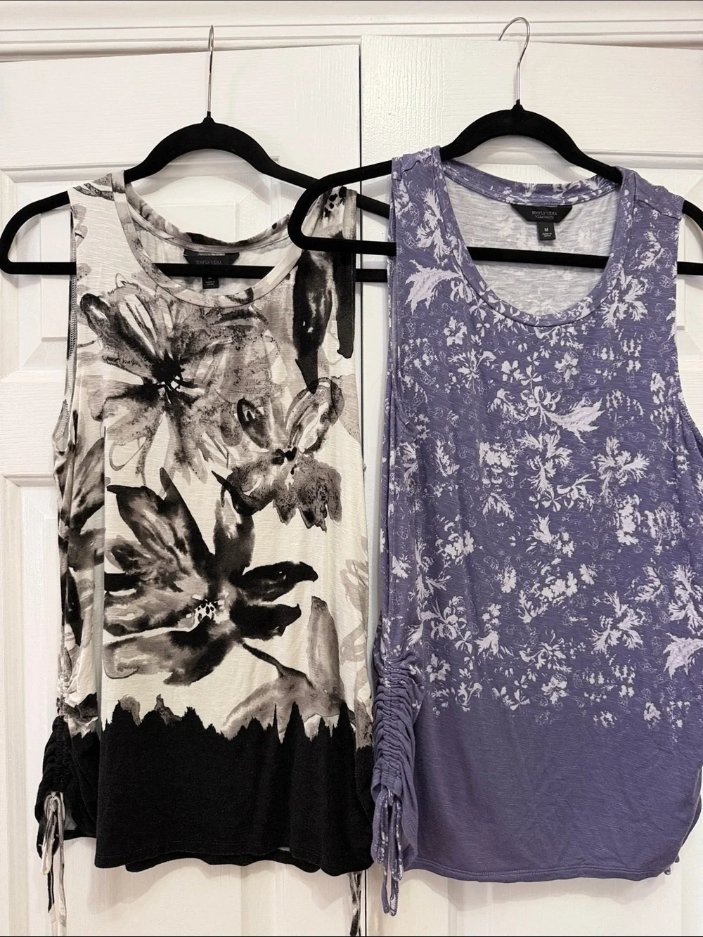 Simply Vera Vera Wang Purple & black Floral Side-Ruched Tank Top bundle